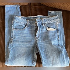 American Eagle skinny jeans
